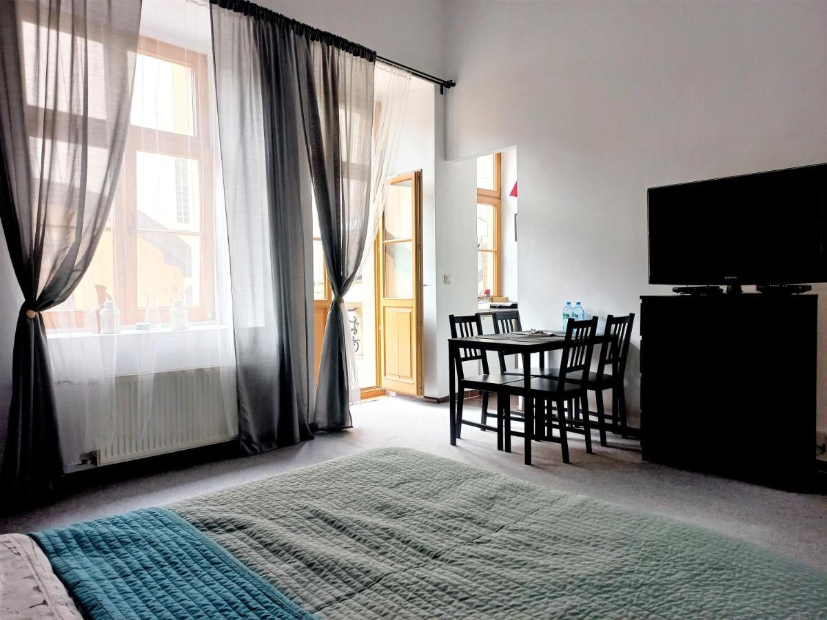 Neoapartments - Rynek Pod Gryfami Вроцлав Экстерьер фото